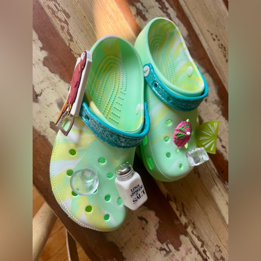 Jimmy Buffet Margaritaville Crocs